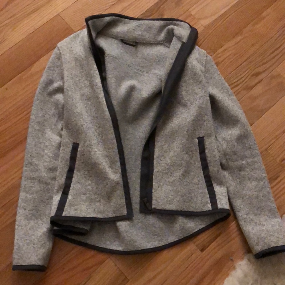 lululemon jacket
